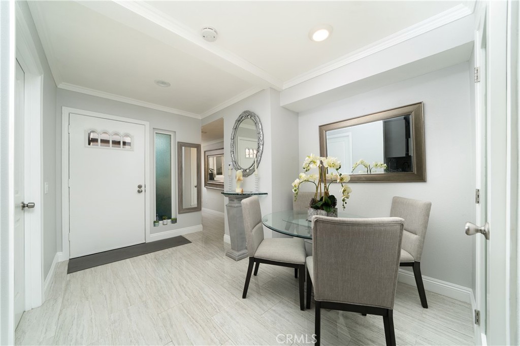 63 Brisa Del Lago