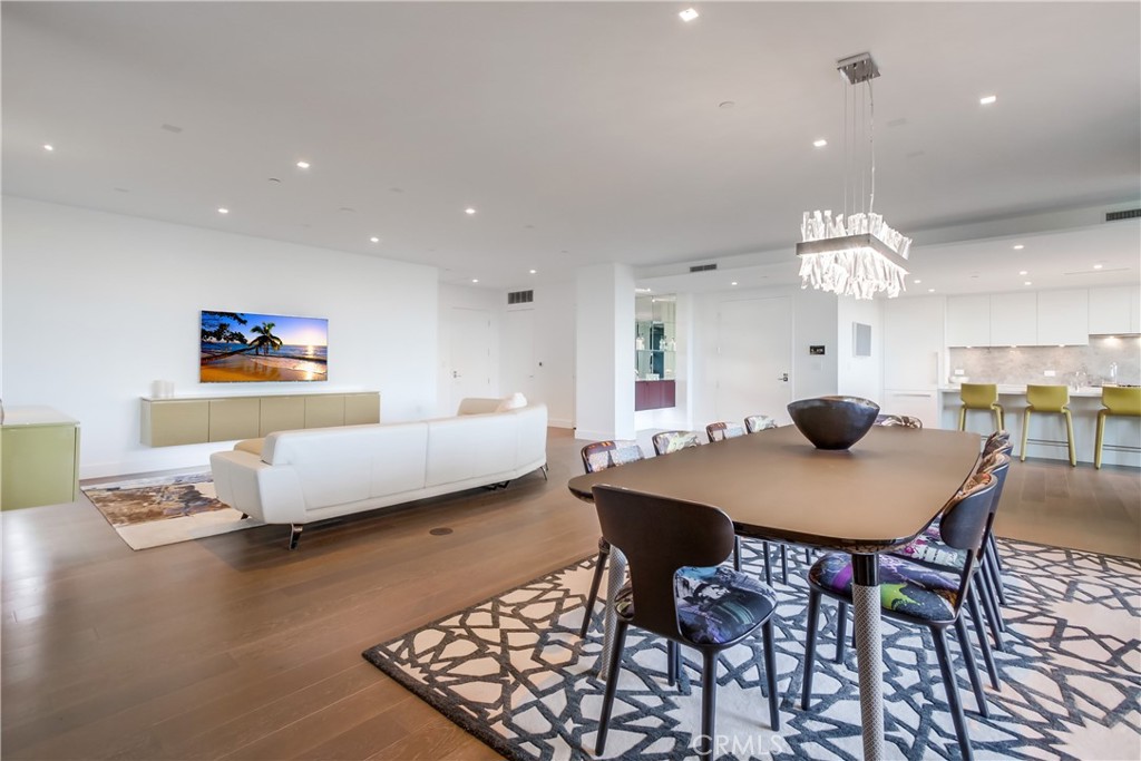 2855 5th Avenue 703
