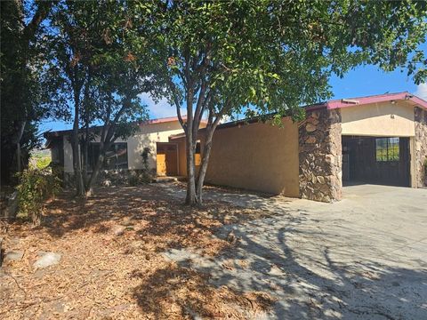 Photo of 12790 Jolette Ave, Granada Hills, CA 91344 (MLS # SR25237399) Photo of 12790 Jolette Ave, Granada Hills, CA 91344 (MLS # SR25237399)