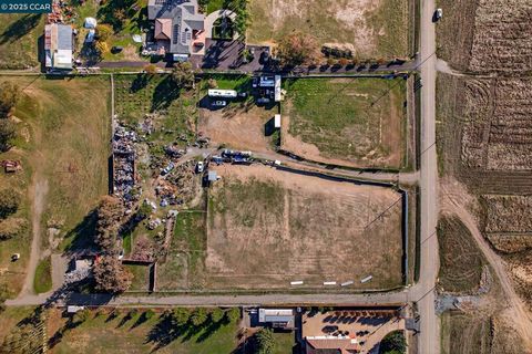 Photo of 5500 Sorento Rd Rd, Sacramento, CA 95835 (MLS # 41116427) Photo of 5500 Sorento Rd Rd, Sacramento, CA 95835 (MLS # 41116427)