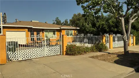 MLS: TR26165611