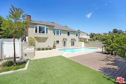 Photo of 2383 Panorama Terrace, Los Angeles, CA 90039 (MLS # 26885153)