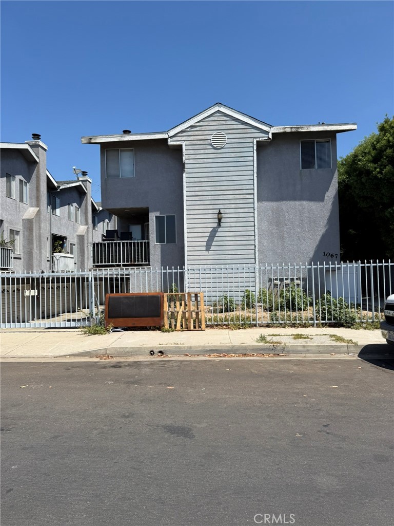 Welcome to this spacious 3-bedroom, 2.5-bath townhome in the heart of Harbor City!
Built in 1991 and offering approximately 1,470 sq. ft. of living space, this home features a comfortable and functional layout perfect for everyday living. The main level includes a living room with fireplace, a dining area, and a functional kitchen, plus a balcony off the living room—Upstairs, you’ll find three bedrooms, including a primary suite with its own bath.
Additional highlights include an attached 2-car garage and convenient in-unit laundry. With a low $250/month HOA, which covers water, trash, and exterior maintenance. Separate meters for gas and electric offer added efficiency. Probate sale with full authority—no court confirmation required.
Situated near shopping, dining, parks, and easy freeway access, this property offers great potential for buyers looking to customize and make it their own.