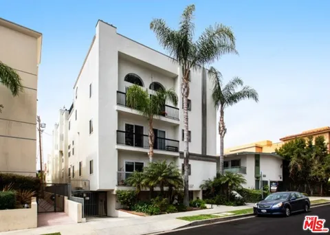 1227 Granville Avenue Unit PH2, Los Angeles, CA 90025 - MLS#: 25597081