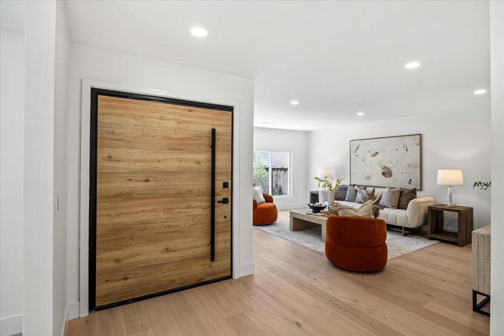 10712 Pebble Place
