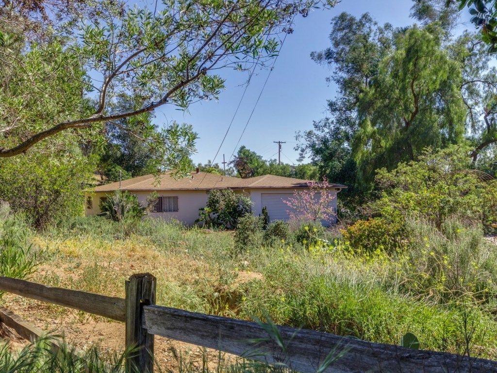 listing image 130721456725261256956