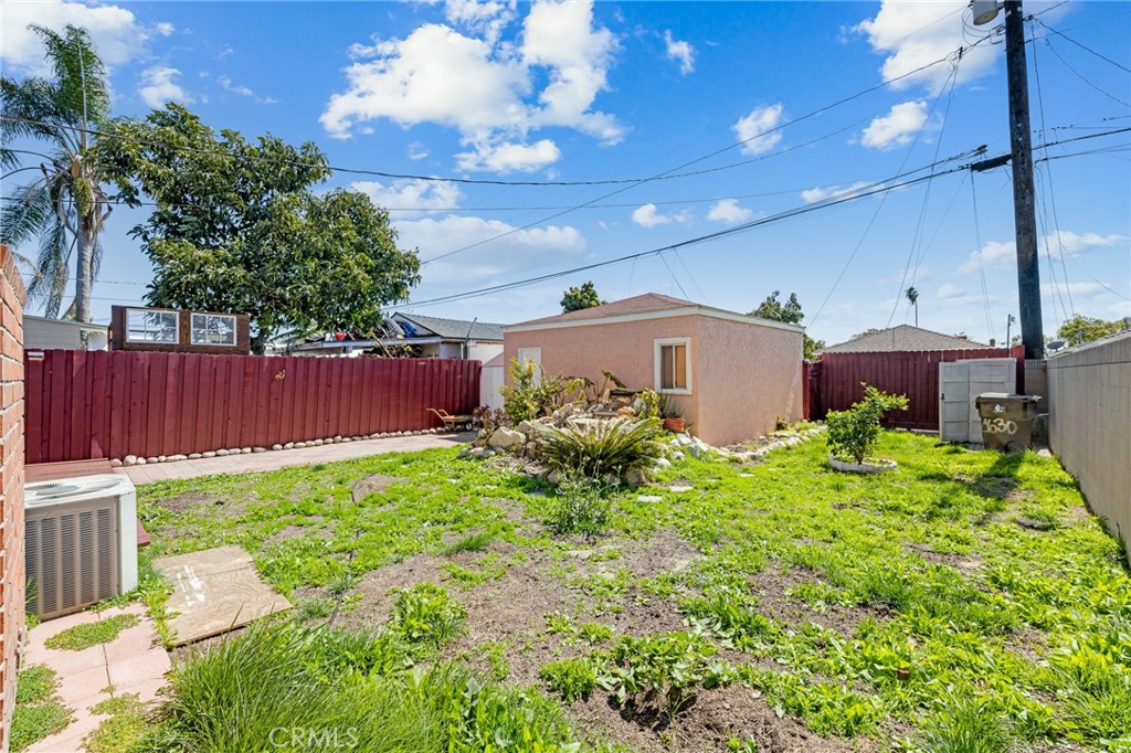 1630 E 63rd Street