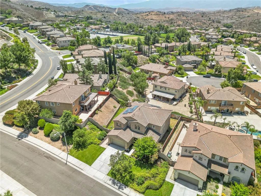 Riverside, California 92503, United States, 5 Bedrooms Bedrooms, ,3 BathroomsBathrooms,Residential,Active,132079