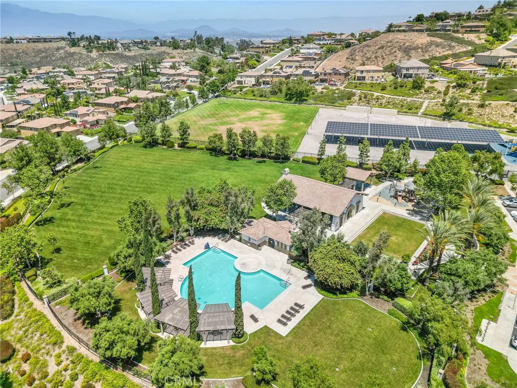 Riverside, California 92503, United States, 5 Bedrooms Bedrooms, ,3 BathroomsBathrooms,Residential,Active,132079