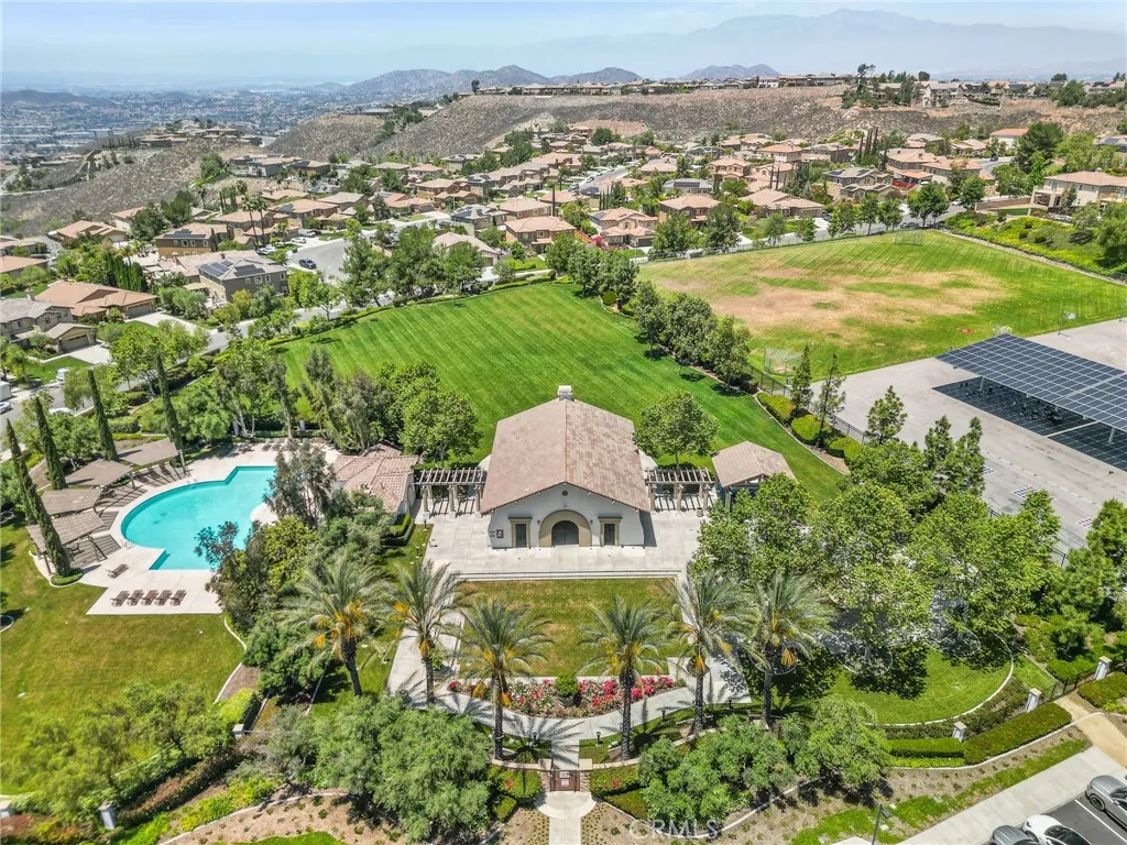 Riverside, California 92503, United States, 5 Bedrooms Bedrooms, ,3 BathroomsBathrooms,Residential,Active,132079