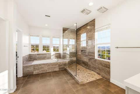 Tiny photo for 2424 Springbrook Street, Thousand Oaks, CA 91362 (MLS # 226003763)