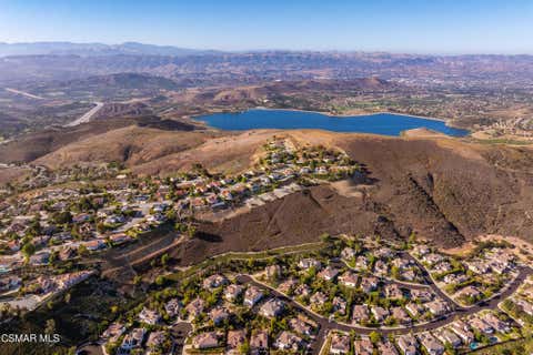 Tiny photo for 2424 Springbrook Street, Thousand Oaks, CA 91362 (MLS # 226003763)