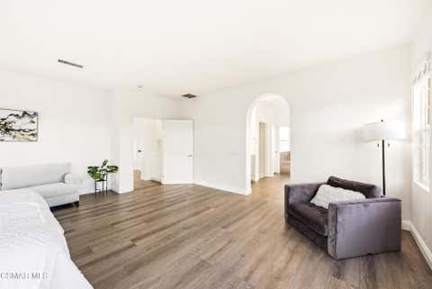 Tiny photo for 2424 Springbrook Street, Thousand Oaks, CA 91362 (MLS # 226003763)