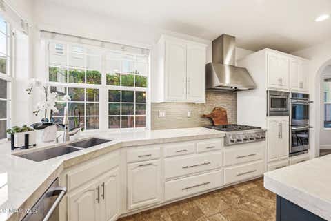 Tiny photo for 2424 Springbrook Street, Thousand Oaks, CA 91362 (MLS # 226003763)