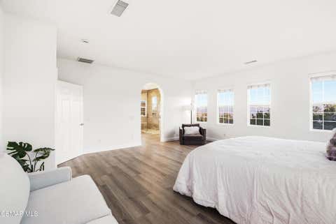 Tiny photo for 2424 Springbrook Street, Thousand Oaks, CA 91362 (MLS # 226003763)