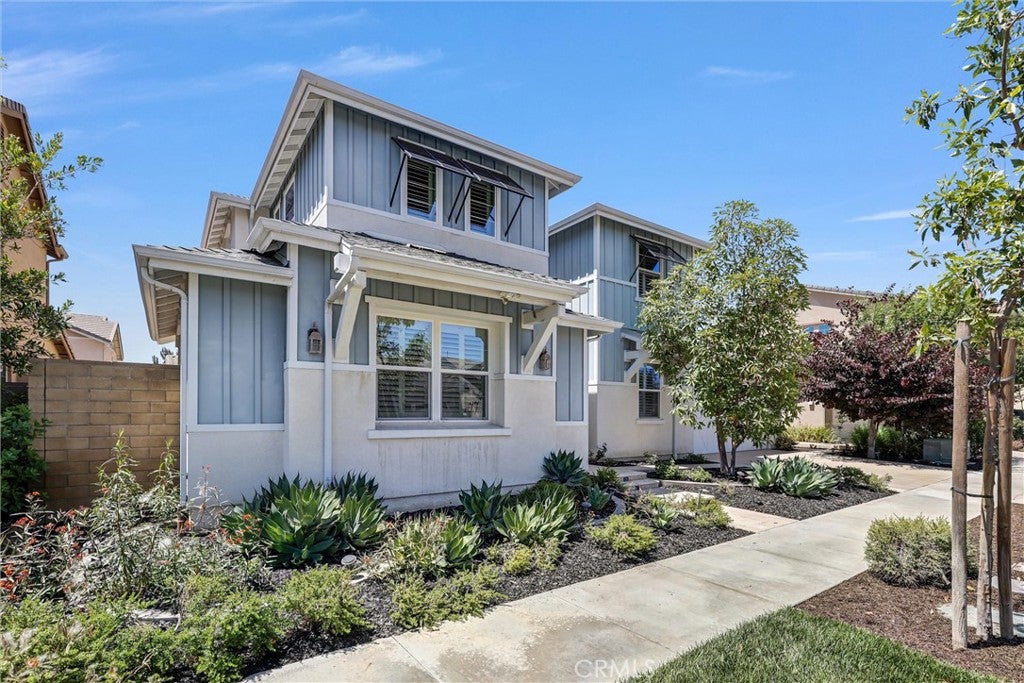 105 Rake, Irvine CA 92618