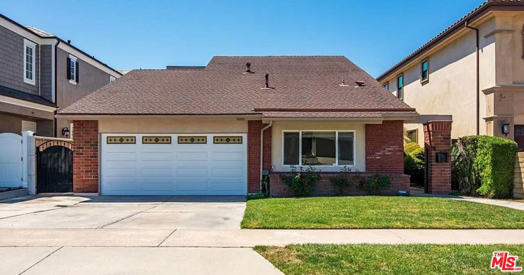 16661 Carousel Lane