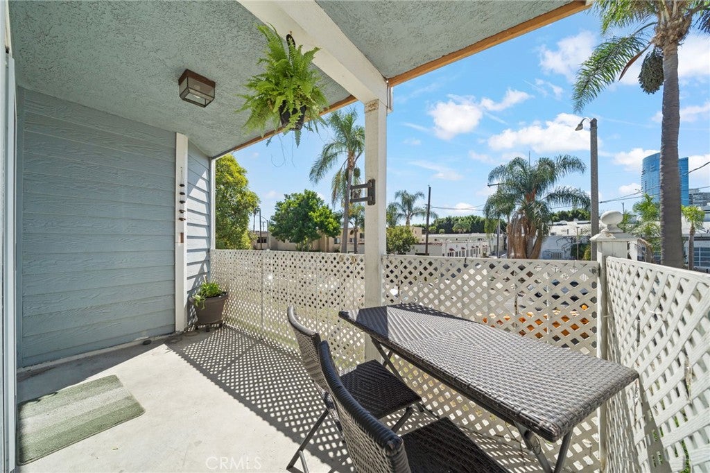 955 E. 3rd street 203