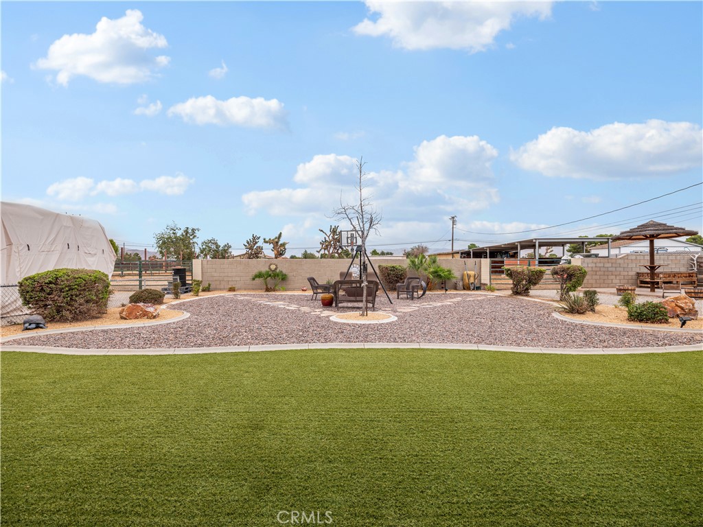 13991 Jicarilla Road