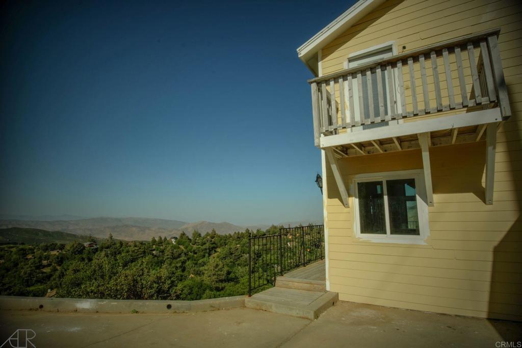 3305 Oakwood Drive
