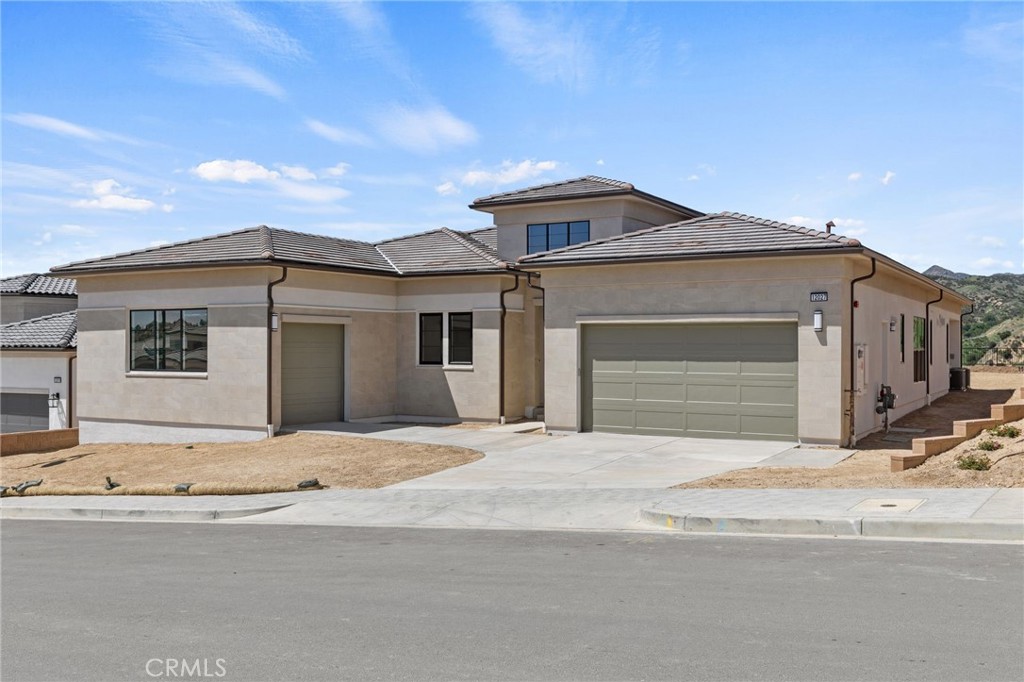 12027 Red Hawk Lane