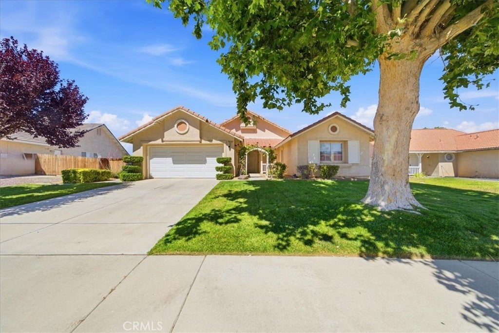 15636 Amber Pointe