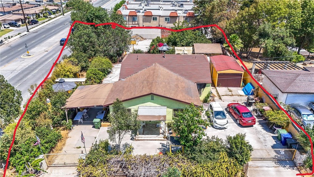 Properties 4 7815 Steddom