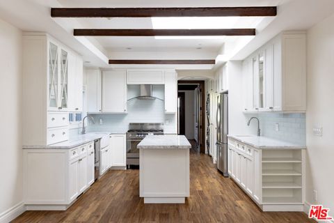 Photo of 501 PIER Avenue, Santa Monica, CA 90405 (MLS # 26720165)