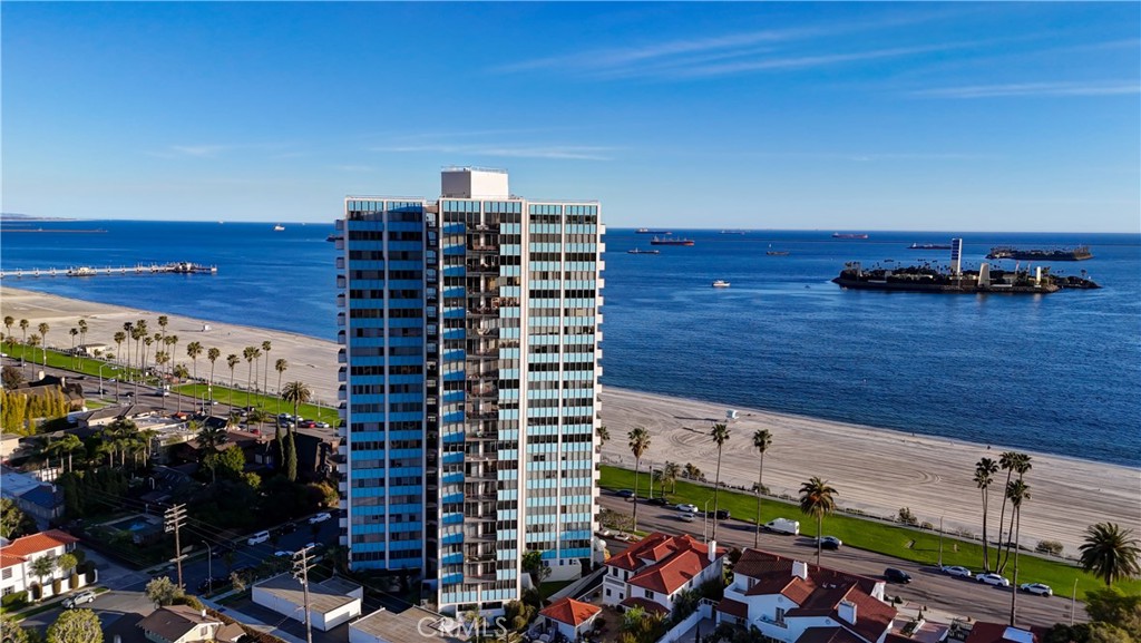2999 E Ocean Boulevard 1430