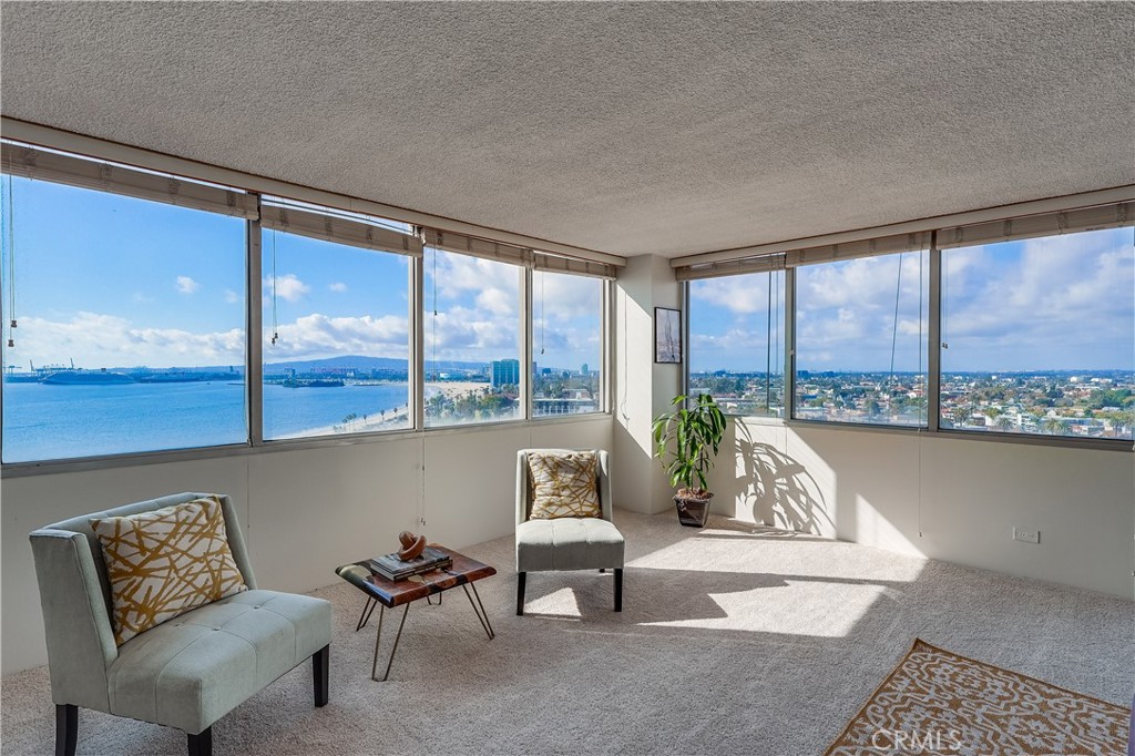 2999 E Ocean Boulevard 1430