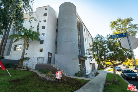 16070 W Sunset Boulevard Pacific Palisades CA 90272