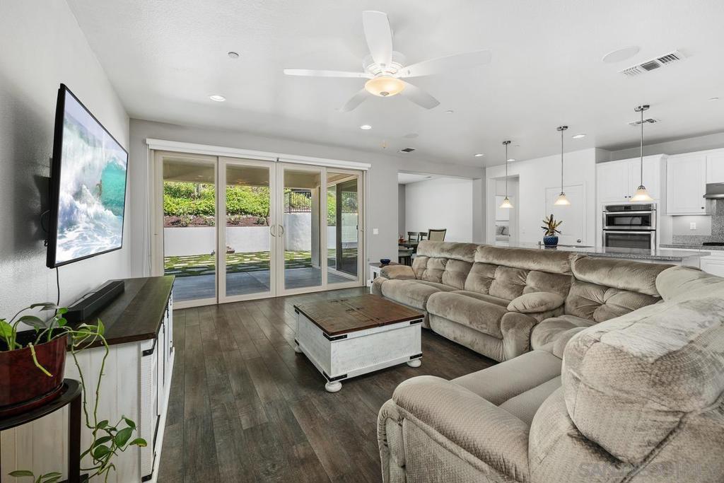 529 Adobe Estates Dr