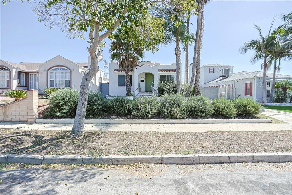 9450 S Harvard