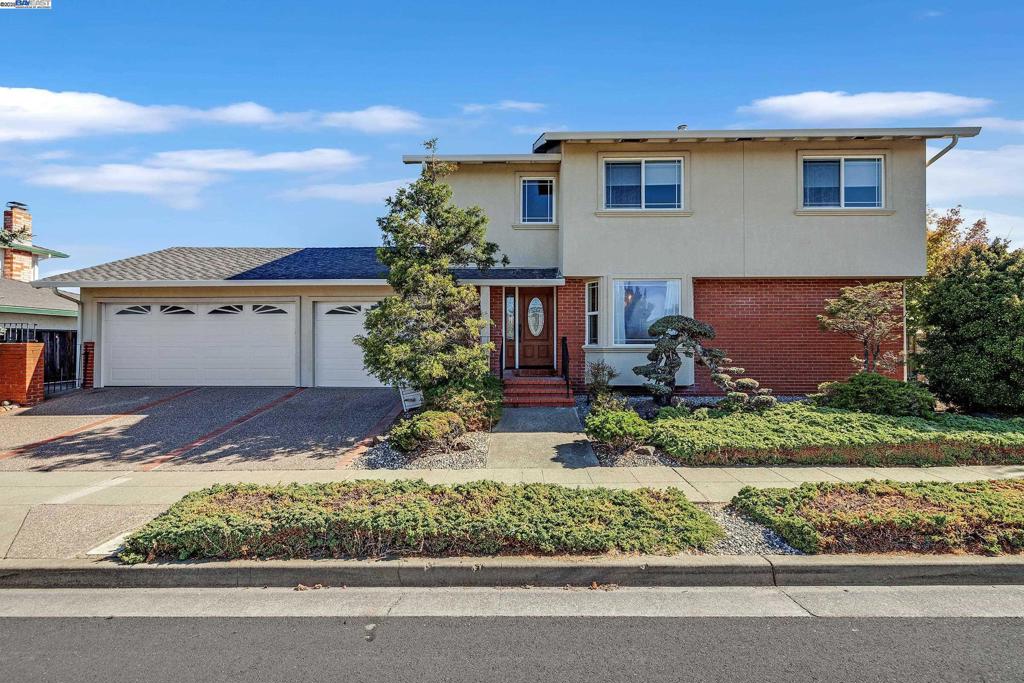 Bordering the Castro Valley hills with sweeping, panoramic canyon views all from your own private perch. A bit of updating will make this home everything! Nestled in peaceful seclusion with easy access to city life. Stonebrae Country Club & Golf Course just 8 scenic minutes from doorstep to tee time and just a short stroll to Greenbelt hiking & horseback riding trails. Updated kitchen with granite counters, Bosch Dishwasher & plenty of cabinet space! Vaulted ceilings, formal dining room ideal for more intimate meals and separate family room - 3-car garage- Central air-conditioning - Tankless water heater. All sitting on a 1/4 acre with plenty of space out back to run, climb and pick your own fruit! The full farm-to-table experience the whole family will enjoy! Over 16 fruit trees including 2 grapevines! Full list of varietals in disclosure package.