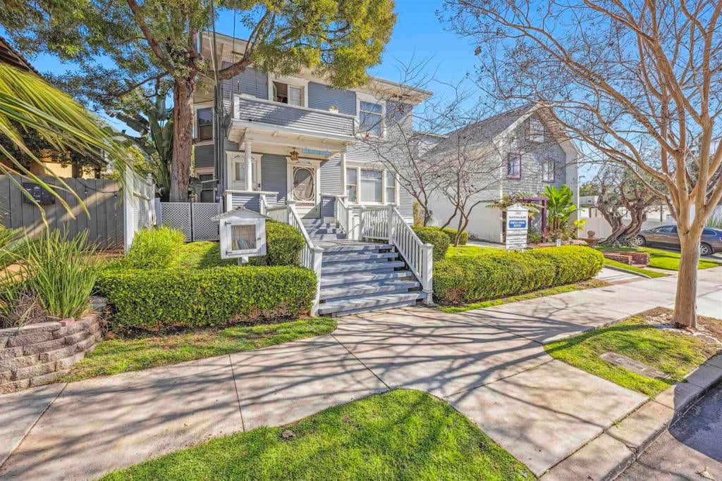 2445 2447 2nd Avenue