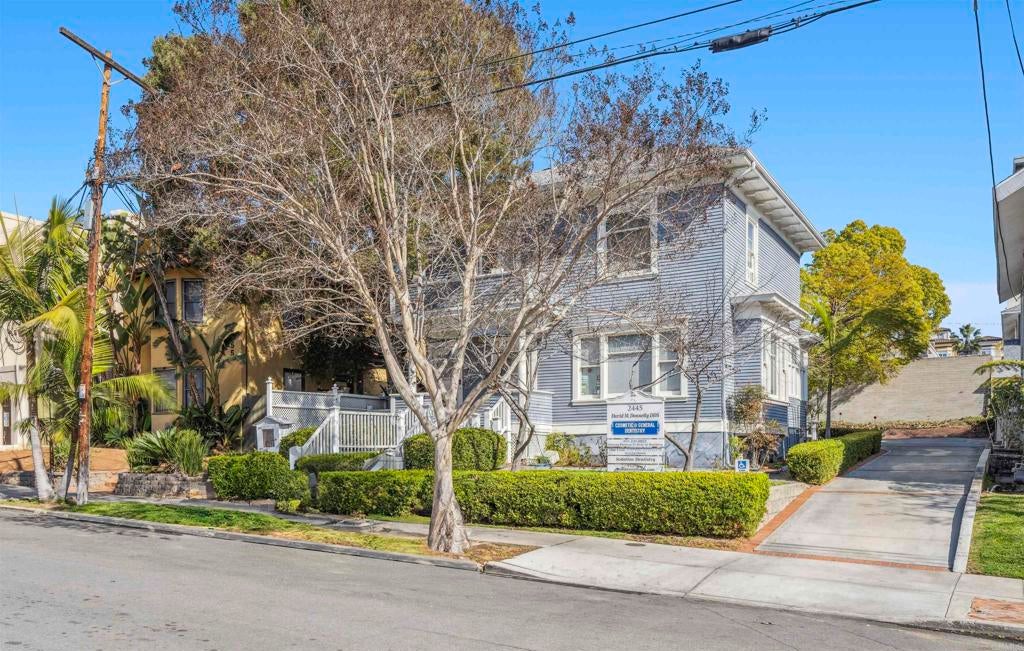 2445 2447 2nd Avenue