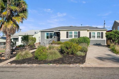 Photo of 4227 69Th St St, La Mesa, CA 91941 (MLS # 260005250SD)