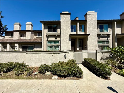 Photo of 16 Moonlight, Irvine, CA 92603 (MLS # OC26205337)
