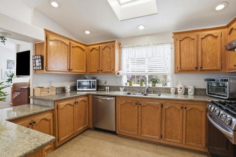 Photo of 433 Sylvan, Mountain View, CA 94041 (MLS # ML82046995)