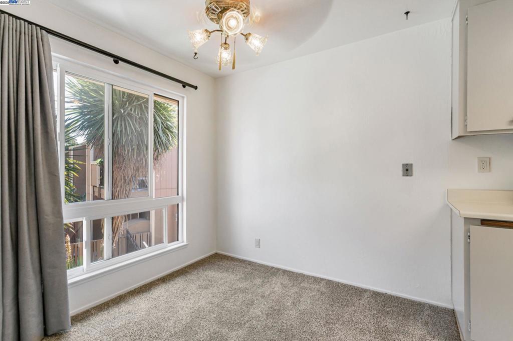 VINTNERS - Residential