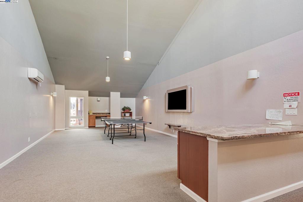 VINTNERS - Residential