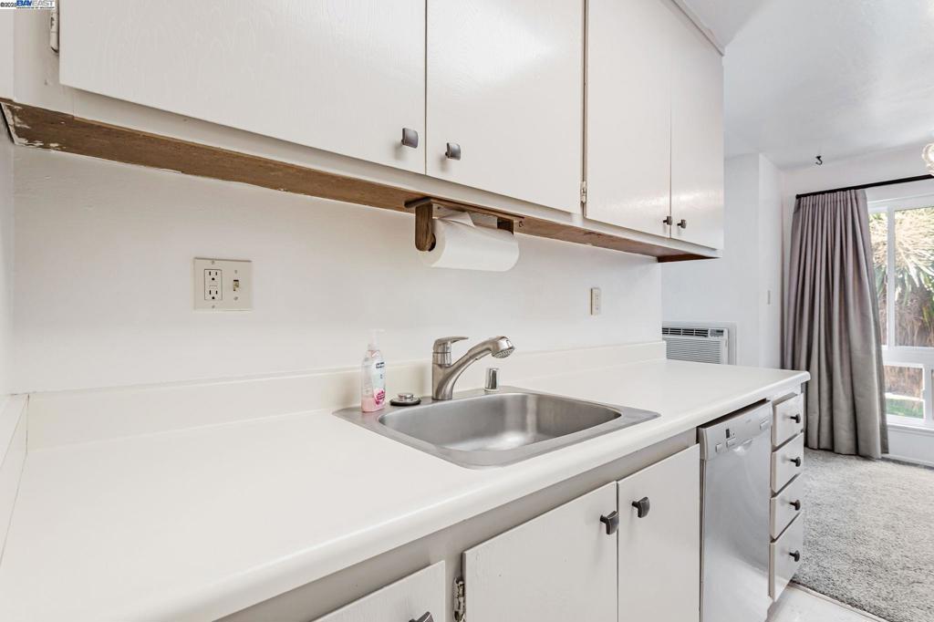 VINTNERS - Residential