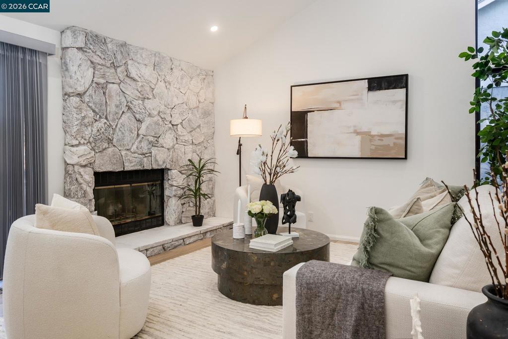 900 Augusta Dr