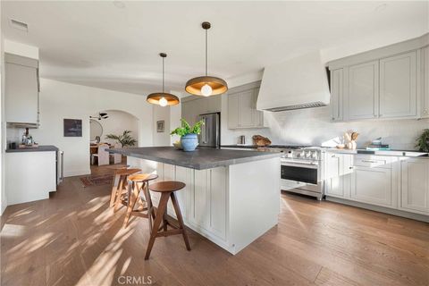 2201 N Hobart Boulevard Los Angeles CA 90027