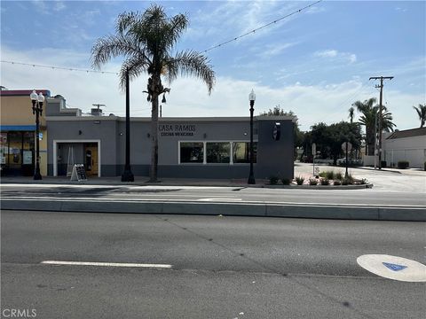 Photo of 1717 S Main Street, Santa Ana, CA 92707 (MLS # DW25146165)