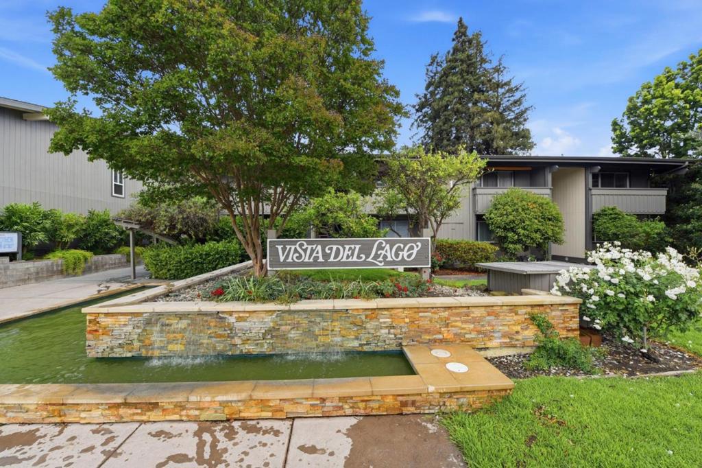 151 Buckingham Drive 251