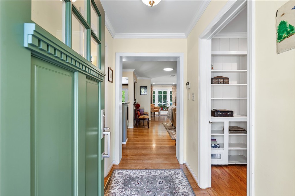 3456 Laurelvale Drive