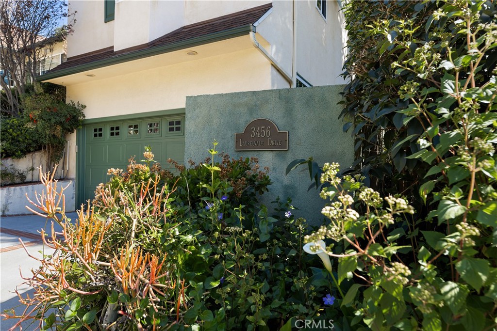 3456 Laurelvale Drive