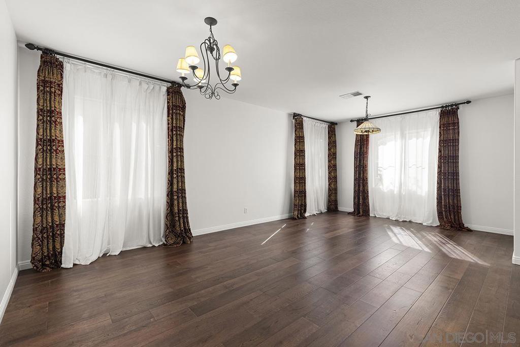 4322 Vista Verde Way