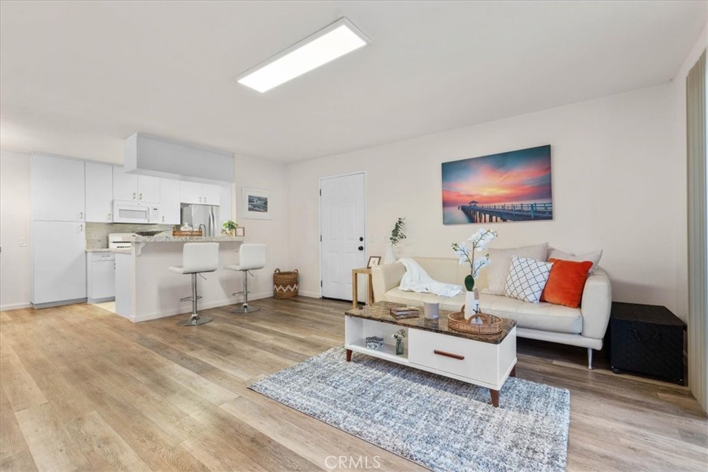 1052 Cabrillo Park Drive B